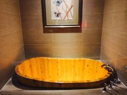 -诗泥SPA