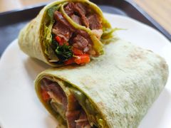 牛肉鲜蔬大卷-星巴克(来福士2F店)