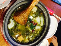 -周鱼小馆石锅酸菜鱼(活力汇店)