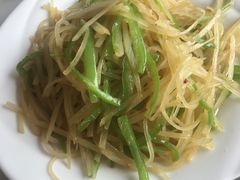 -相聚青山餐厅(阎河路店)