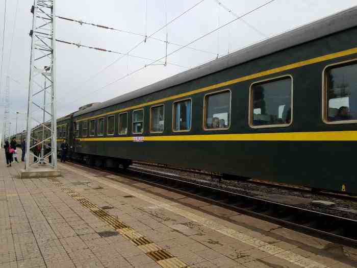 灵丘站-"这次回灵丘对我感触很深,记得以前车站的工."-大众点评移动版