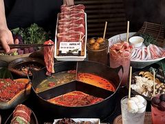 -三出山火锅(南京万象天地店)