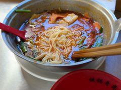 -铁锅哥米线