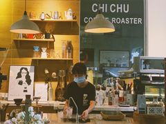 -彳亍咖啡·这里(水湾路店)
