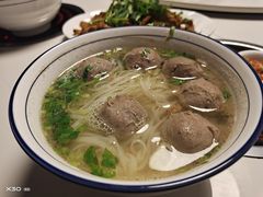 牛肉丸汤河粉-辉程汤粉(沿江店)