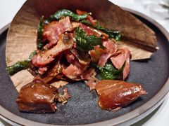 -红鼎豆捞·非遗鲍皇汤火锅(宝丰路店)