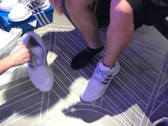 -adidas(正佳广场店)