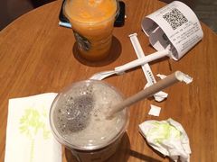 -星巴克(深圳梅林虹湾店)
