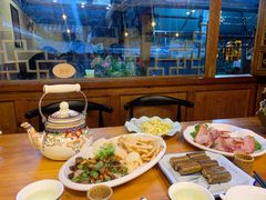 -小厨子私房菜·云南美食店