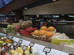 -每日新鲜水果吧(芮欧百货店)