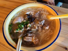 -燕子煨汤(山海关路店)