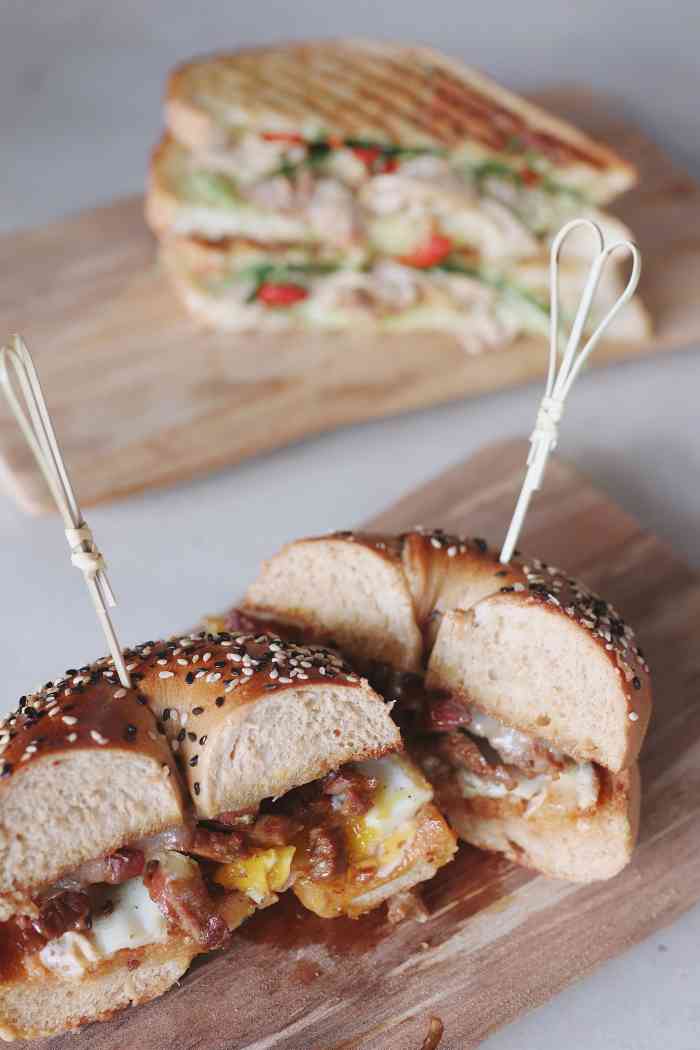 bites&brews(白玉兰店)-"下午两点多到白玉兰想着还是得吃点儿东西.