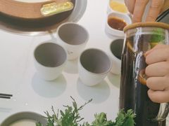 -洪氏嗨捞·广东猪肚鸡·椰子鸡火锅(西咸万象城店)