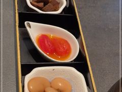 -铭牛烧肉·和牛海鲜自助(高新月牙湖店)