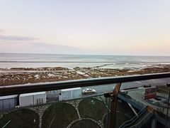 -上海南汇嘴大堤酒店