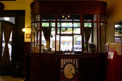 -IMUSE BARBER SHOP