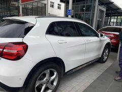-贵州贵星奔驰4S店(观山湖店)