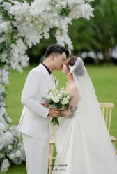 -金夫人婚纱摄影(西昌店)