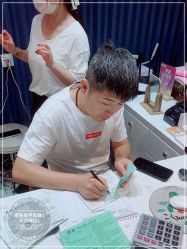 -缪斯美甲美睫