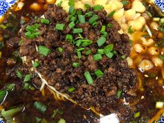 -渝之汇牛肉豌杂面