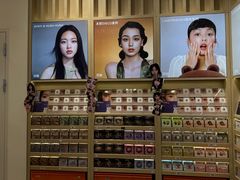 -moody彩瞳(环宇城店)