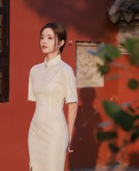 -租旗袍租礼服馆