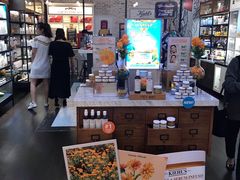 店内环境-Kiehl's(Suria KLCC)