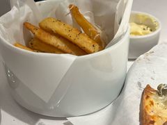 -阿妮叶李(光谷世界城店)