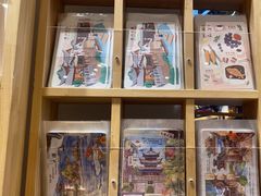 -猫的天空之城概念书店(束河店)