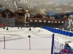 -长沙湘江冰雪世界