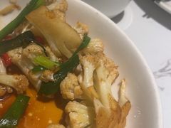 -关东小磨东北菜(漕河泾印象城店)