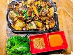 -雀舞云南菜(天津天河城购物中心店)