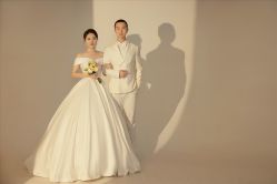 点击看大图 -挪娅婚纱摄影皇家会所