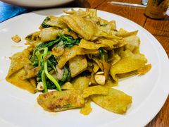 -黄泥岗·地道湖北菜(奥特莱斯店)