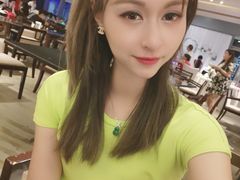 -广州花都皇冠假日酒店