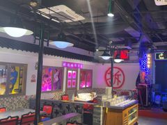 -马路牙子烧烤音乐酒馆(望京店)