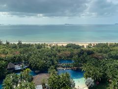 -三亚湾海居铂尔曼度假酒店