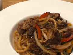 日式肥牛炒乌冬面-青麦家·融合餐厅(江岛智立方店)