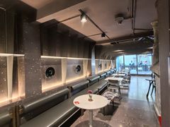 -思南书局·诗歌店