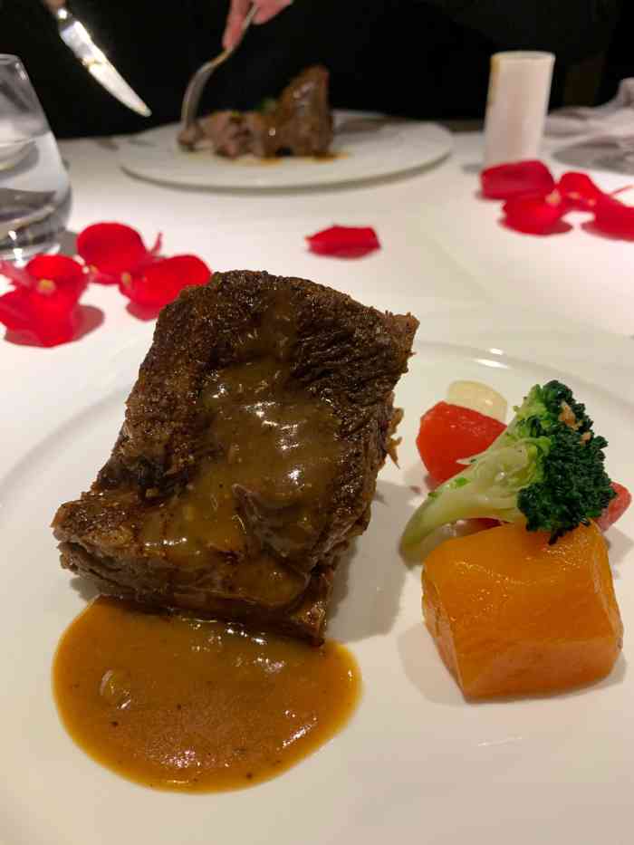 王品牛排(昆山店)-"服务越来越没有以前好了 这些都不谈 就想.