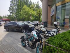 -青岛汇泉商业广场