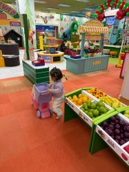 -莫莉幻想儿童乐园(武汉经开永旺店)