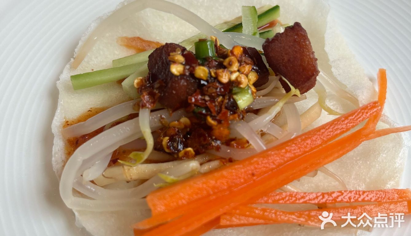 第一次吃丝娃娃 折耳根真的很好吃啊