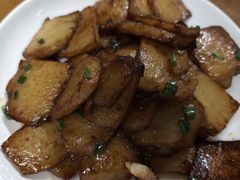 -芦茨金富饭庄·25年老字号·专做稻草鸡