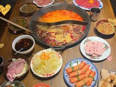 -萍姐火锅·公路夜市(武汉首店)