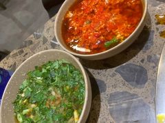 -肖肖酸萝卜鱼火锅(总店)