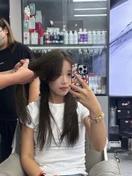 -宫铭烫发染发接发店