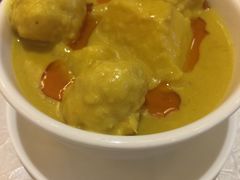 咖喱鱼丸-东方之珠海鲜酒楼(南开店)