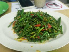 马来芭菇菜-明记烧鱼美味店