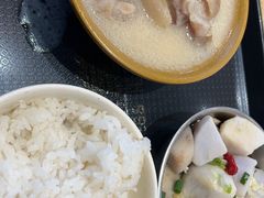 -荟选餐饮徐家汇社区食堂(徐虹北路店)